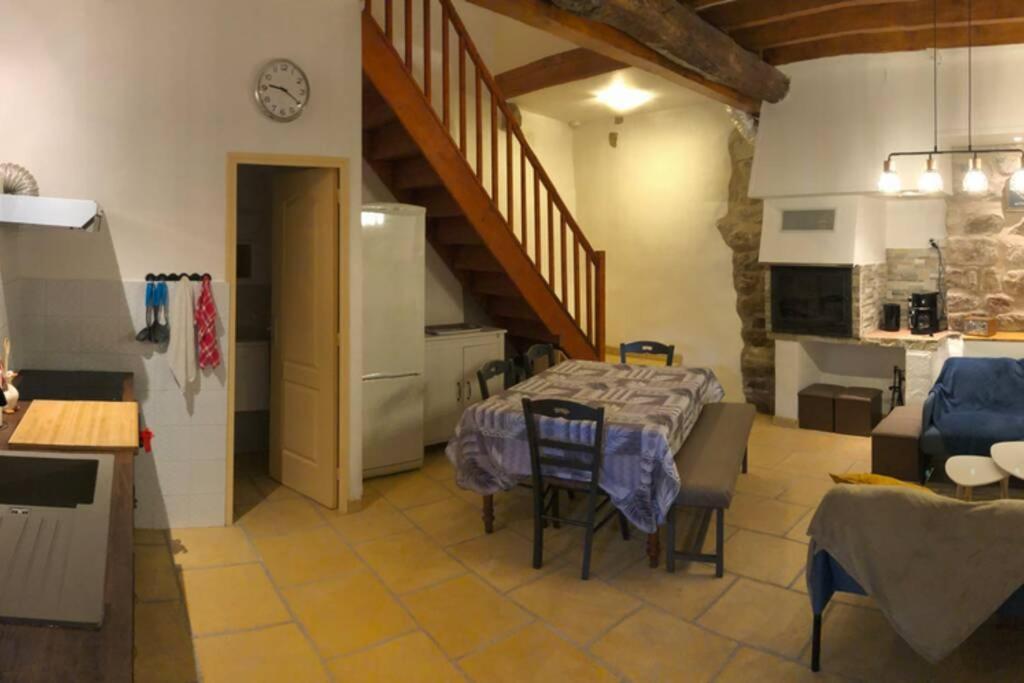 ויילפרנץ'-דה-קונפלן Les Maisons Du Conflent, Maisons Familiales En Pierre Au Coeur Des Remparts מראה חיצוני תמונה